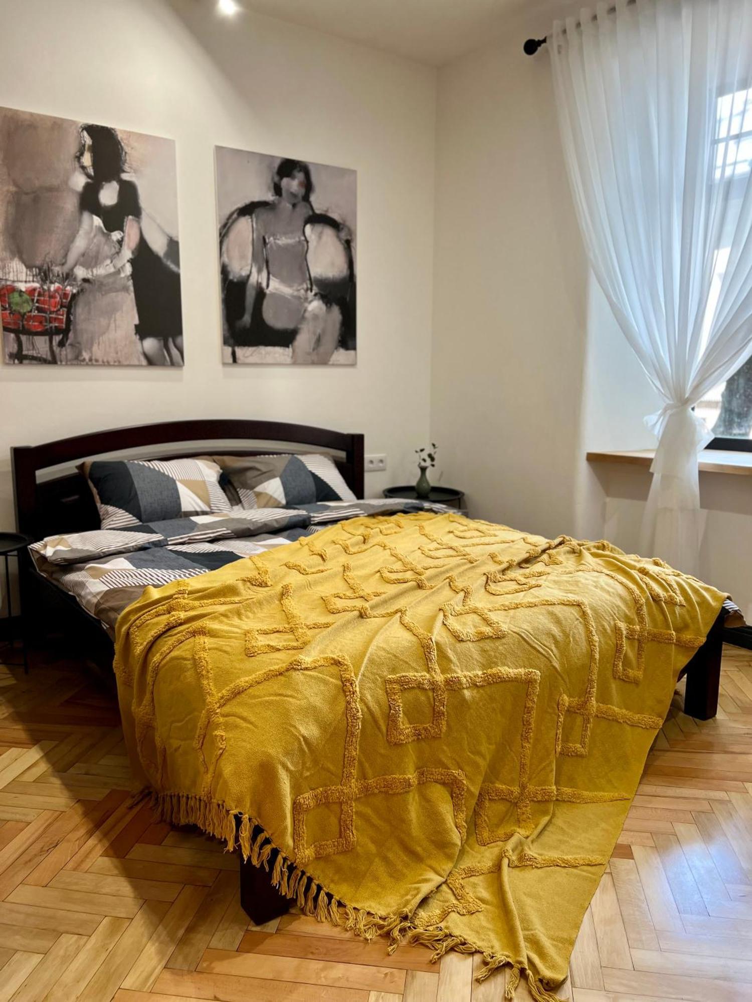 לבוב Art Apartment Glebova מראה חיצוני תמונה