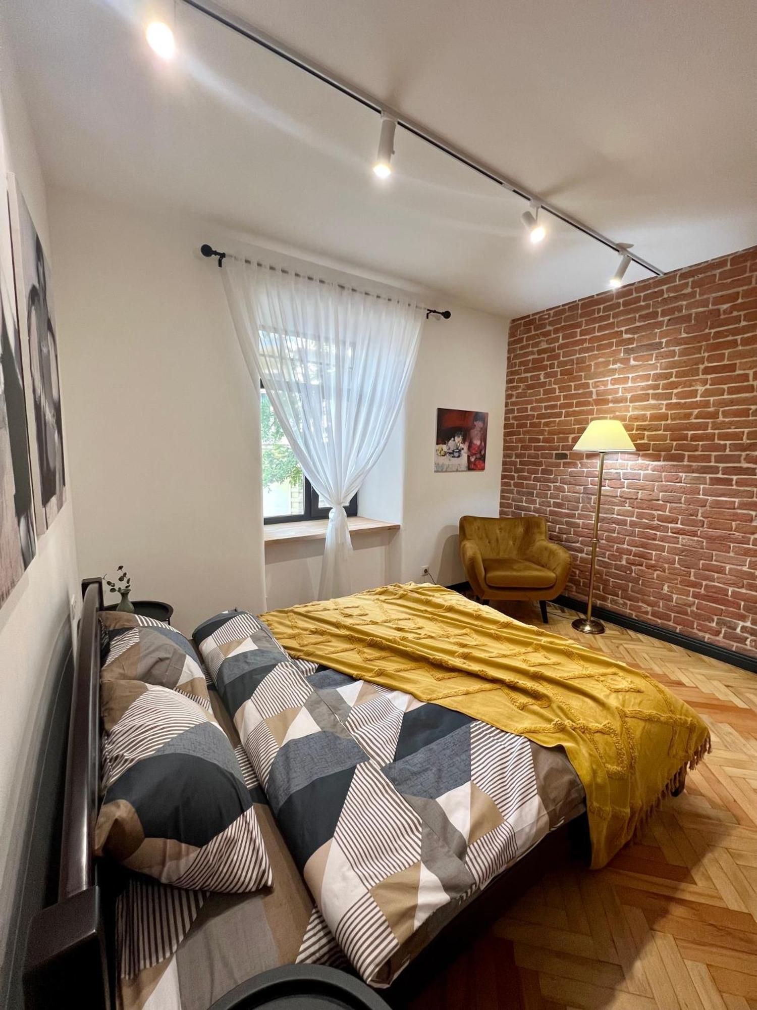 לבוב Art Apartment Glebova מראה חיצוני תמונה